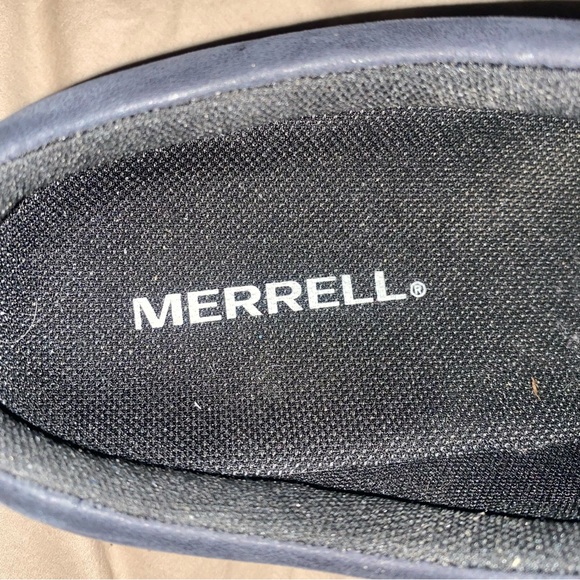 Merrell Women's Encore Breeze 4
Navy Blue size 7 - Picture 2 of 4